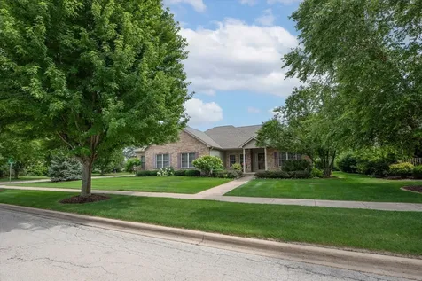 298 Quinlan Avenue Dekalb IL 60115