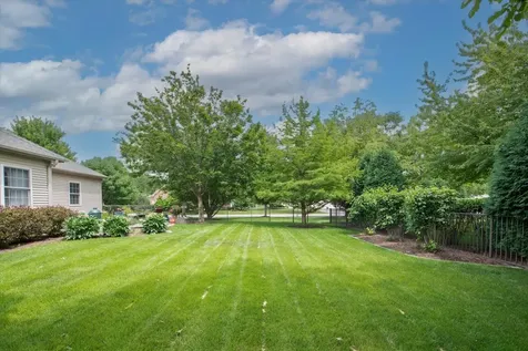 298 Quinlan Avenue Dekalb IL 60115