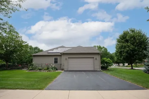 298 Quinlan Avenue Dekalb IL 60115
