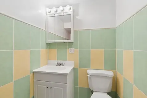 3328 North Plainfield Avenue Chicago IL 60634