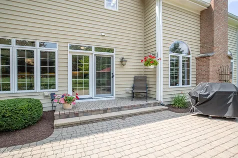 4N843 West Woods Drive St. Charles IL 60175