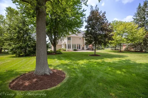 4N843 West Woods Drive St. Charles IL 60175
