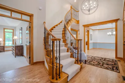 4N843 West Woods Drive St. Charles IL 60175