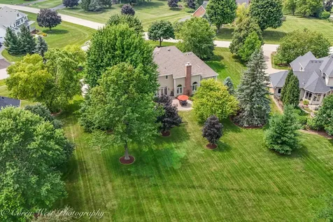 4N843 West Woods Drive St. Charles IL 60175