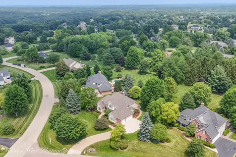 4N843 West Woods Drive St. Charles IL 60175