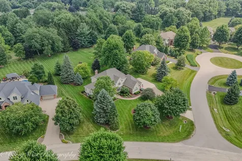4N843 West Woods Drive St. Charles IL 60175