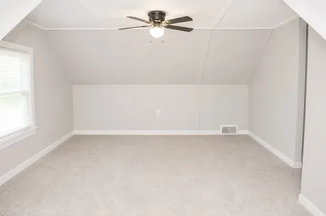 1402 West 3rd Street Sterling IL 61081