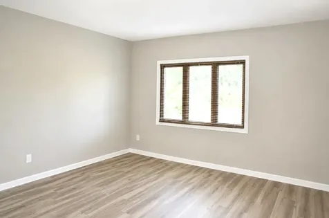 1402 West 3rd Street Sterling IL 61081