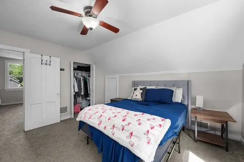 1815 4TH Street Moline IL 61265