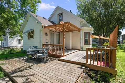 1815 4TH Street Moline IL 61265