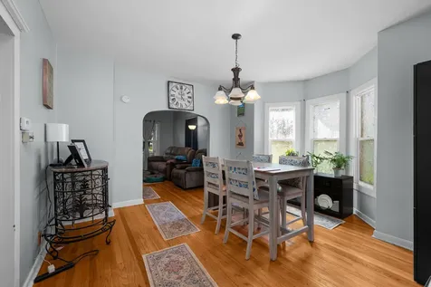 1815 4TH Street Moline IL 61265