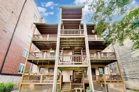 923 West Irving Park Road W Chicago IL 60613