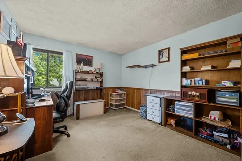 205 Robbin Drive Romeoville IL 60446