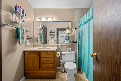 205 Robbin Drive Romeoville IL 60446