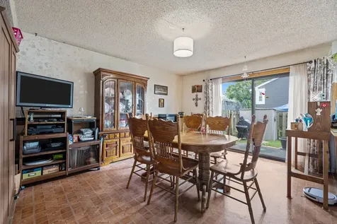 205 Robbin Drive Romeoville IL 60446