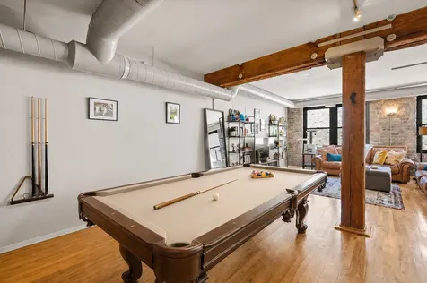 515 North Noble Street Chicago IL 60642