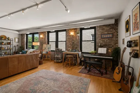 515 North Noble Street Chicago IL 60642