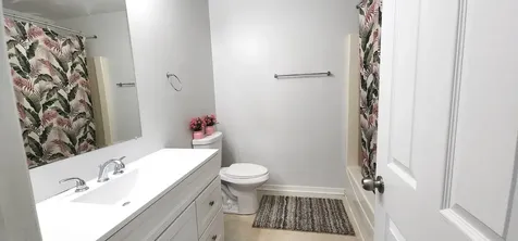 4 Claridge Court Bolingbrook IL 60440