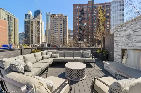 38 East Elm Street Chicago IL 60611