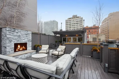 38 East Elm Street Chicago IL 60611
