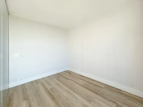 5445 North Sheridan Road Chicago IL 60640