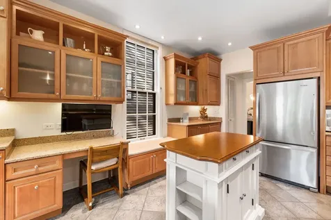 2112 North Dayton Street Chicago IL 60614