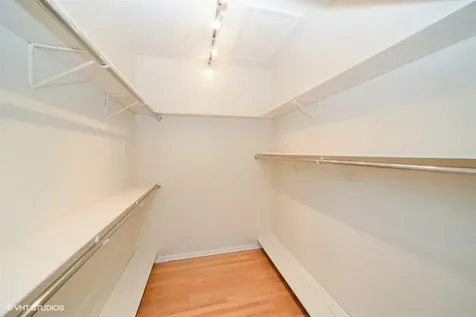 2112 North Dayton Street Chicago IL 60614