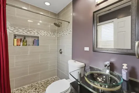 418 Westgate Terrace Streamwood IL 60107