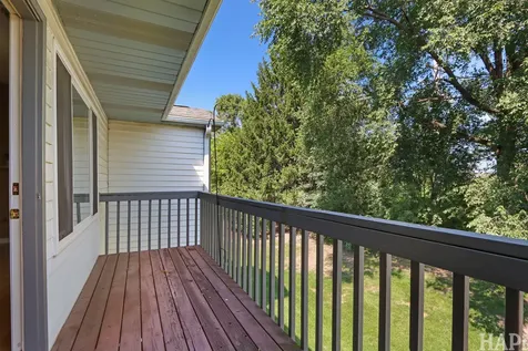 260 Crestview Drive Wauconda IL 60084