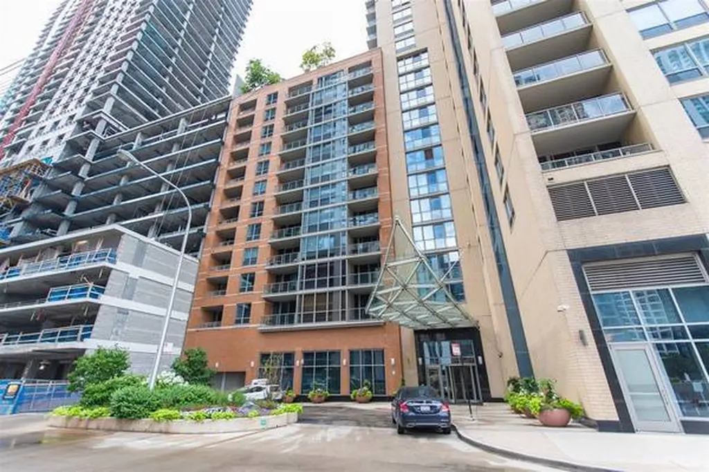 420 East Waterside Drive Chicago IL 60601