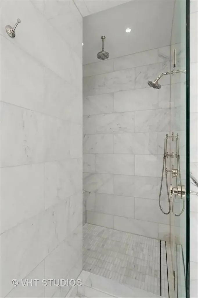 435 North Michigan Avenue Chicago IL 60611