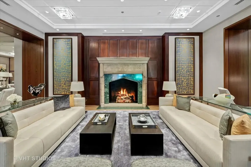 435 North Michigan Avenue Chicago IL 60611
