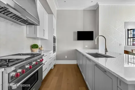 435 North Michigan Avenue Chicago IL 60611