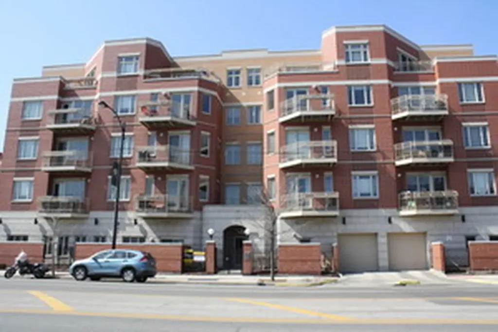 4950 North Western Avenue Chicago IL 60625