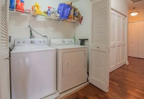 4950 North Western Avenue Chicago IL 60625