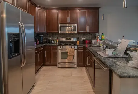4950 North Western Avenue Chicago IL 60625