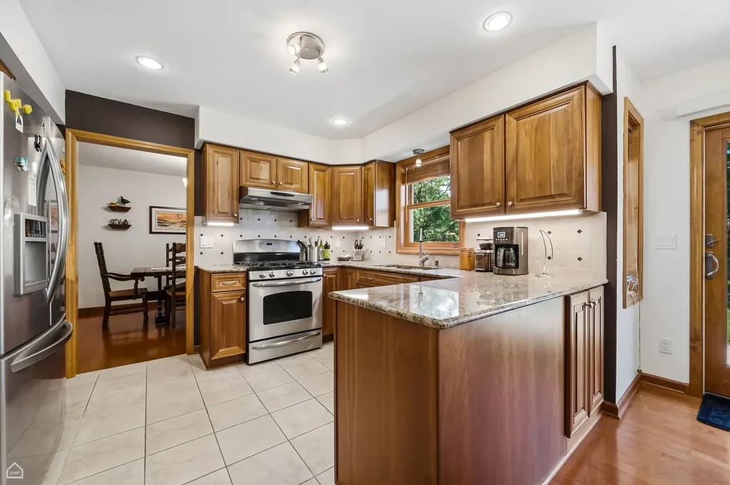 2920 Compton Road Aurora IL 60504