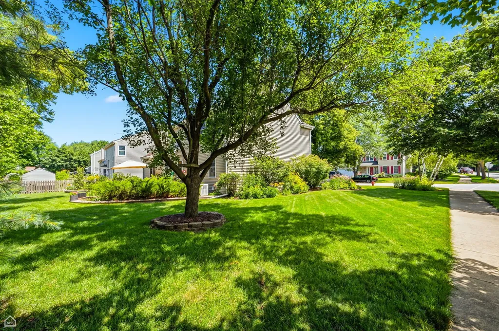 2920 Compton Road Aurora IL 60504