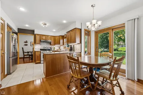 2920 Compton Road Aurora IL 60504