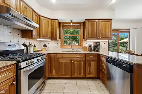2920 Compton Road Aurora IL 60504