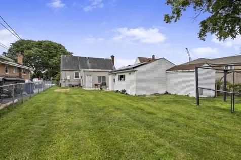 5912 Prospect Avenue Berkeley IL 60163