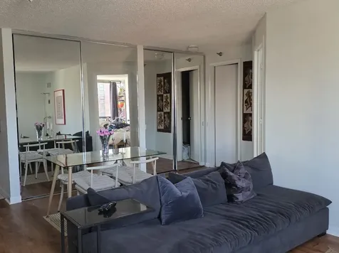 1122 North Clark Street Chicago IL 60610