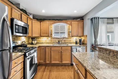 6817 North Olmsted Avenue Chicago IL 60631