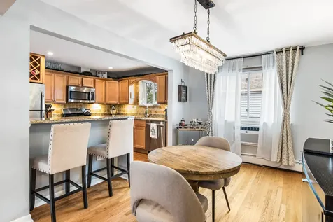 6817 North Olmsted Avenue Chicago IL 60631