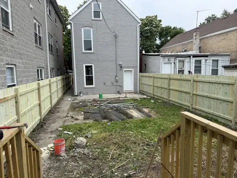 1821 South Fairfield Avenue Chicago IL 60608