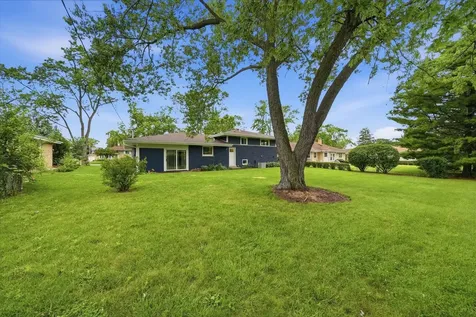 1430 East Emmerson Lane Mount Prospect IL 60056