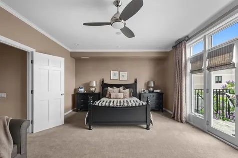 2715 North Bosworth Avenue Chicago IL 60614