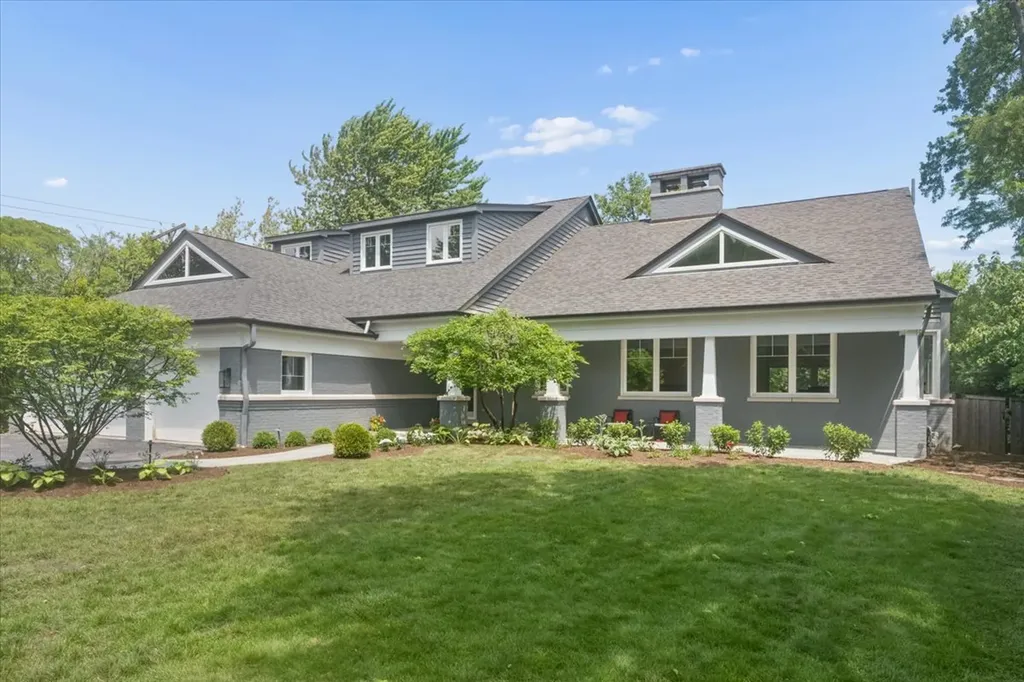 394 Ramsay Road Deerfield IL 60015
