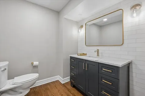 394 Ramsay Road Deerfield IL 60015