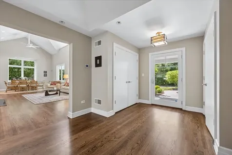 394 Ramsay Road Deerfield IL 60015